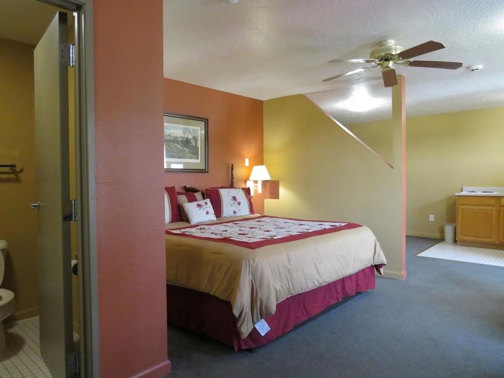 FIRST WESTERN INN